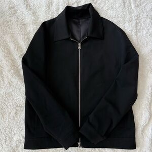 Men's Black Zip-Up Jacket